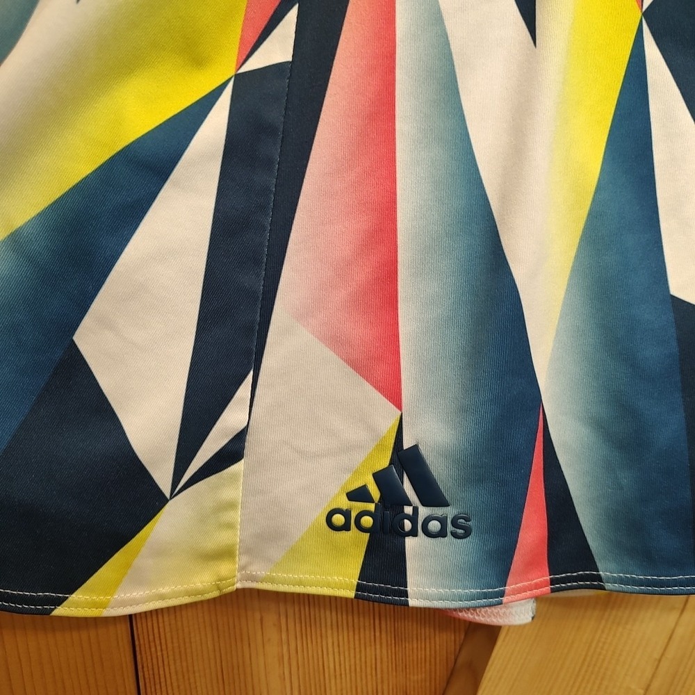 Adidas tennis skort women Medium pleated geo print golf gym tennis prep Athletic - Picture 2 of 8